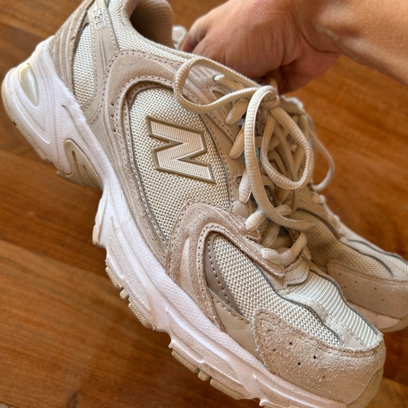 New Balance 530s - Picture 3 of 3
